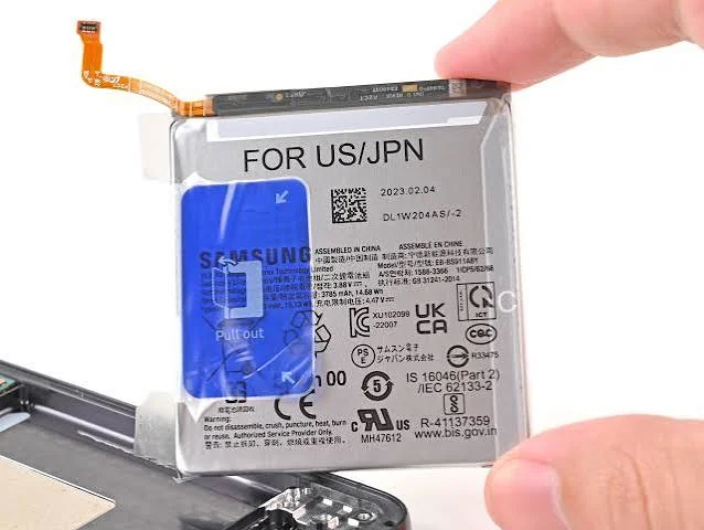 Samsung Battery Replacement - Galaxy S23